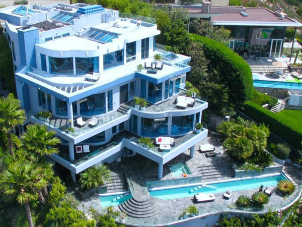 Chris Guziak Offers Laguna Beach Ocean Views for $9,995,000