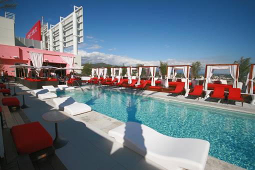 Haute Rooftop Pools: Living the High Life