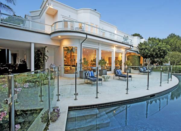 $19.5 Million Beverly Hills Estate Listed by Jeff Hyland