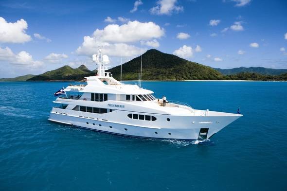 Haute Yachts: Motoryacht Perle Bleue for Sale - Haute Living