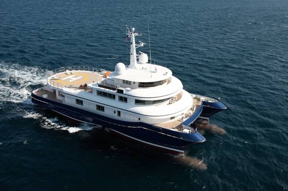 Haute Yachts: Silver Cloud Available for Charter