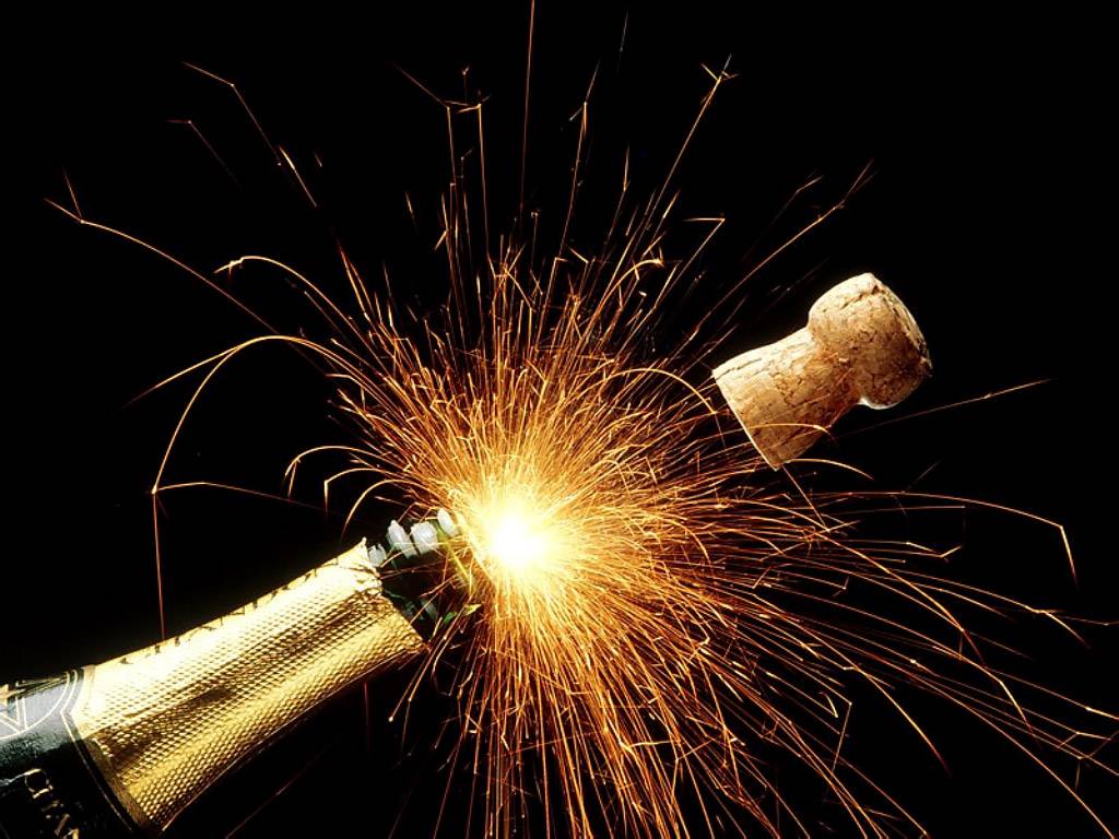 Ring in the New Year: The Top 5 New Year’s Eve Parties in San Francisco