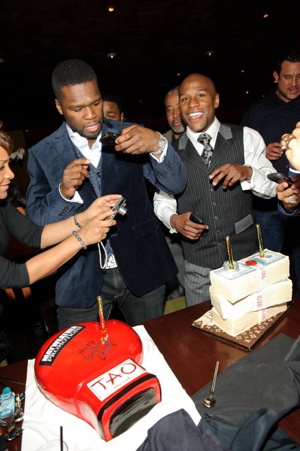 Haute Event: Floyd Mayweather Celebrates His Birthday with 50 Cent at Tao Asian Bistro