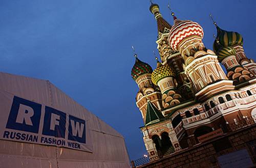Russian Fashion Week Changes Name To Mercedes-Benz Fashion Week Russia