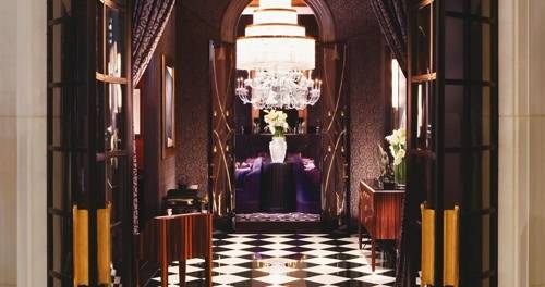 Haute Dining: Joel Robuchon’s 3-Michelin Star Restaurant at the MGM Grand Las Vegas