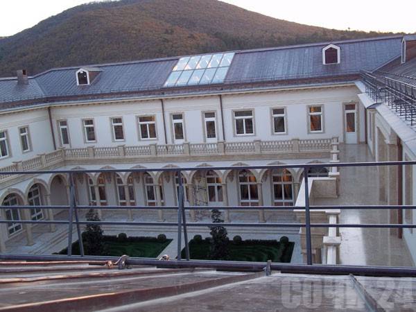 “Putin’s Palace” Sold to Russian Oligarch for $350 Million