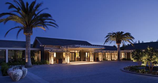 Hautels: Rosewood Sand Hill in Menlo Park Partners with Sprinkles Cupcakes