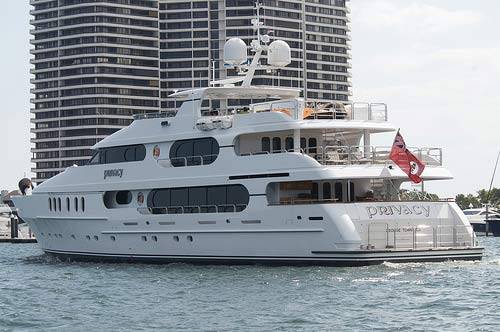 Haute Yachts: Tiger Woods Puts Mega-Yacht on the Market