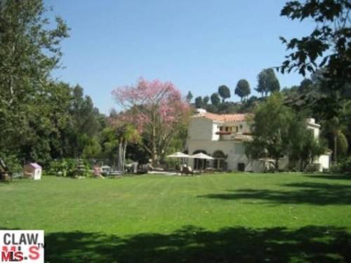 Celebrity Living: Pro Golfer Denis Watson Puts Pacific Palisades Home on Market