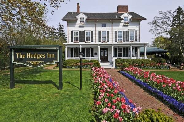 Haute Spot: East Hampton’s Hedges Inn