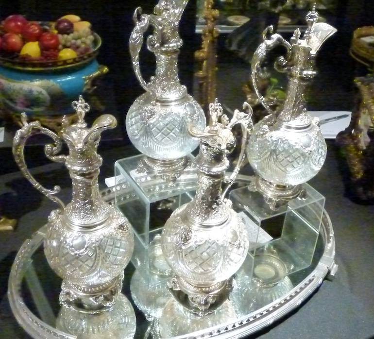 Los Angeles Antiques Show Return to Benefit P.S. Arts