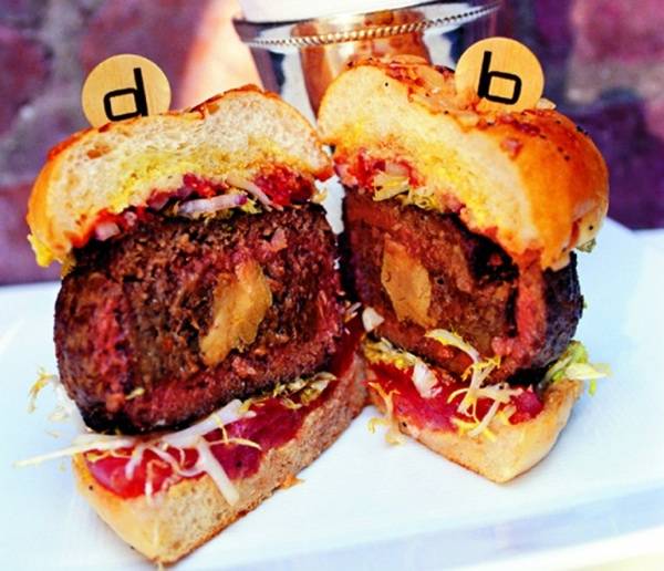 Haute Dining: Chef Daniel Boulud’s db Bistro Moderne