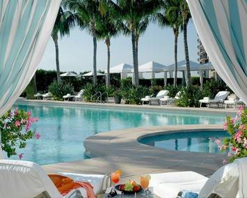 Haute Event: Four Seasons Miami Pool Party