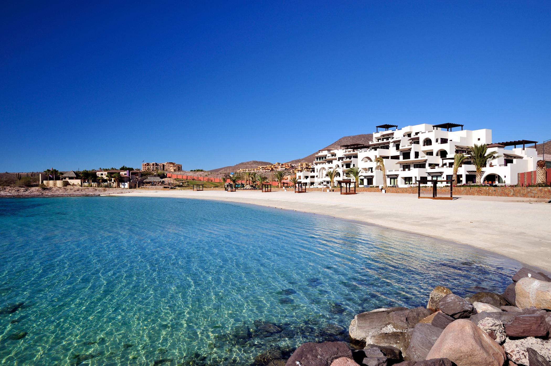 Jeffrey Curtiss Introduces Playa de La Paz Luxury Residences in Mexico