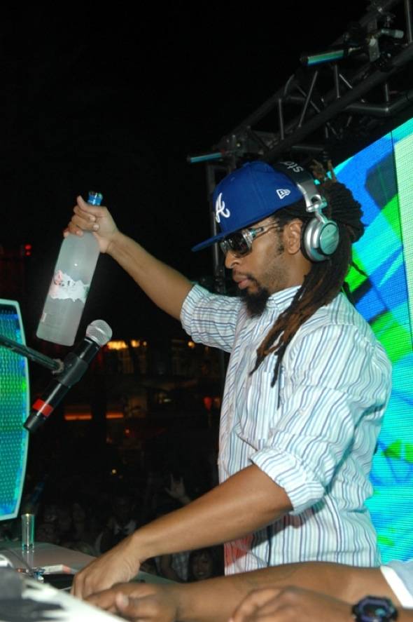 Haute Event: Joey Fatone Parties at Surrender While Lil Jon Spins