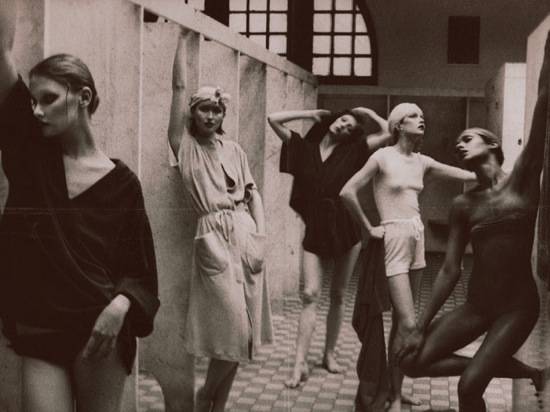 Haute 100 Update: Donna Karan Collaborates with Fashion Photographer Deborah Turbeville for London Fashion Week