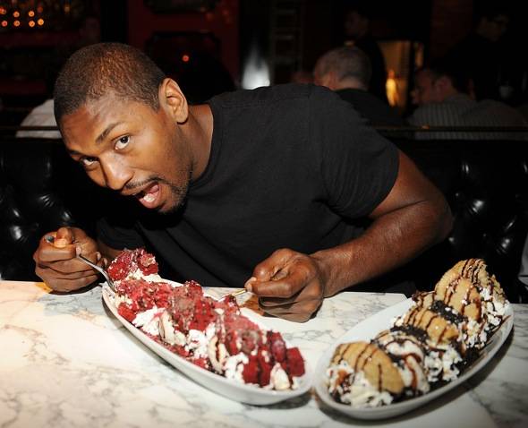 Haute Event: Ron Artest Dines at Sugar Factory American Brasserie
