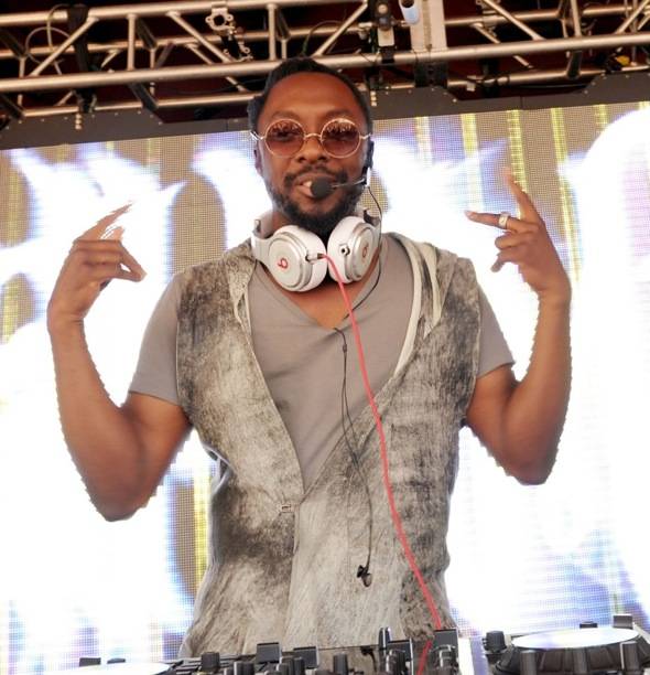 Haute Event: Will.i.am and Apl.de.ap Kick Off Labor Day Weekend at Encore Beach Club