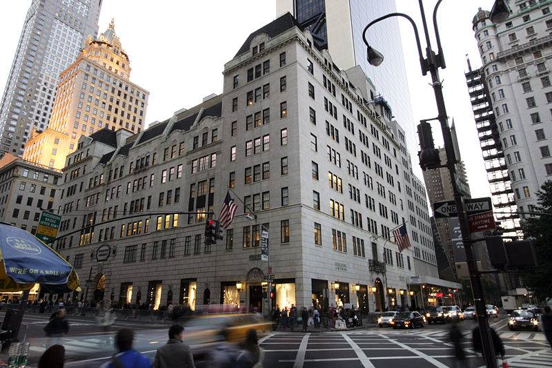 Bergdorf Goodman Opens Tom Ford Shop