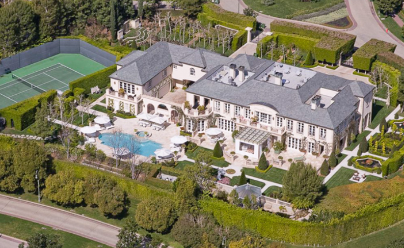 Lisa Vanderpump Sells Beverly Hills Mansion for $19 Million