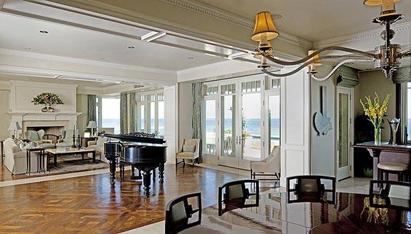 Billionaire’s Beach Real Estate Faces Hard Times