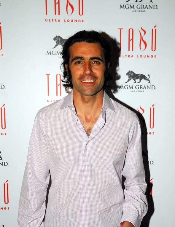 Haute Event: Michael Irvin, Wayne Gretzky, Warren Moon and More Play Head to Tabu Ultra Lounge