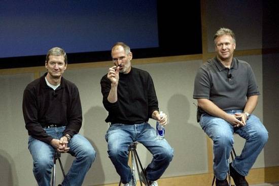 Haute 100 Update: Steve Jobs Still Expected to Appear at Tomorrow’s iPhone 5 Presentation