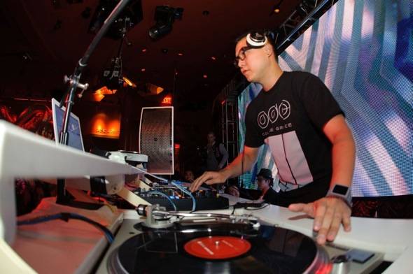 Haute Event: Lil Jon Welcomes Vegas Spin-Off DJ Competition Winner at Surrender