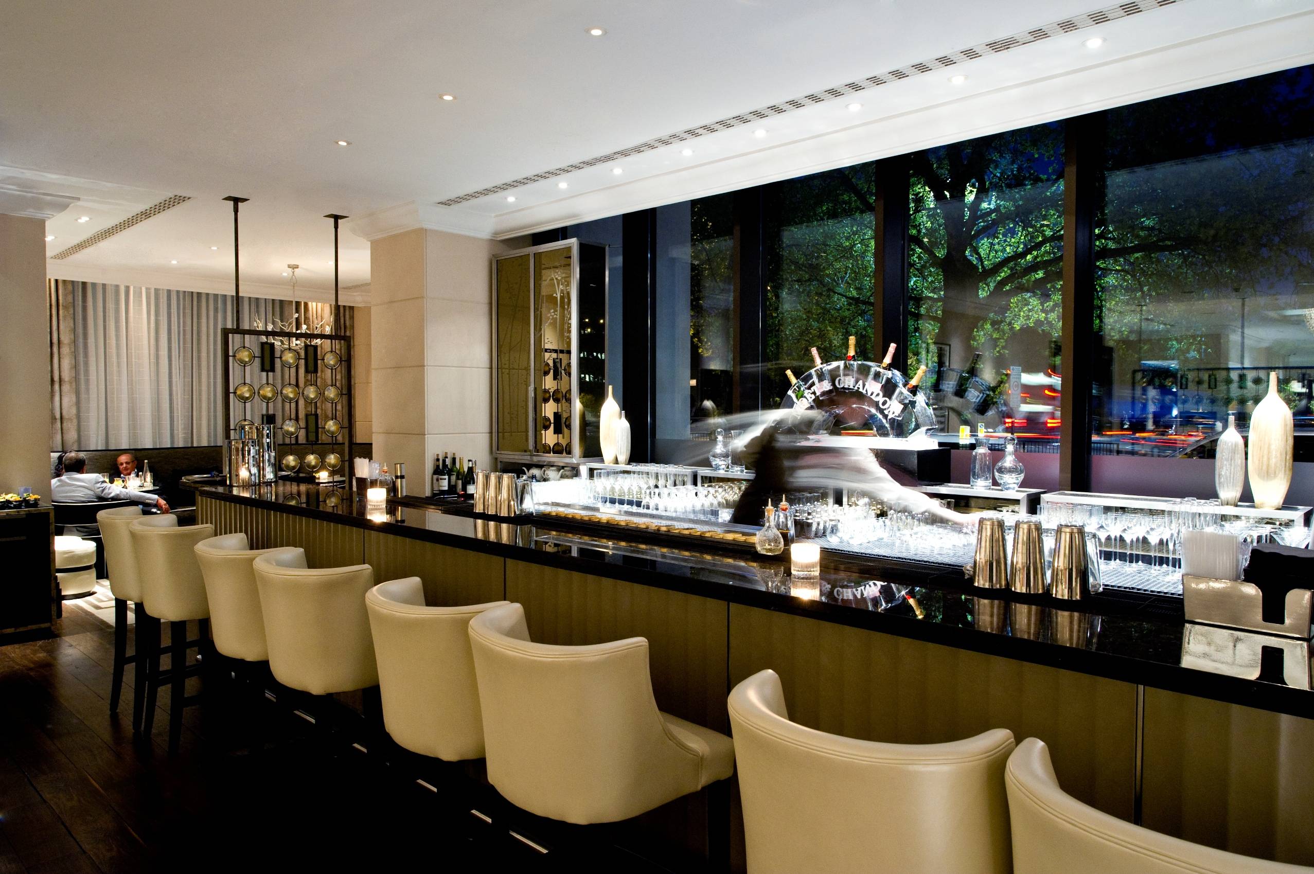 InterContinental London Park Lane to hold monthly ‘Gin and Jazz’ night
