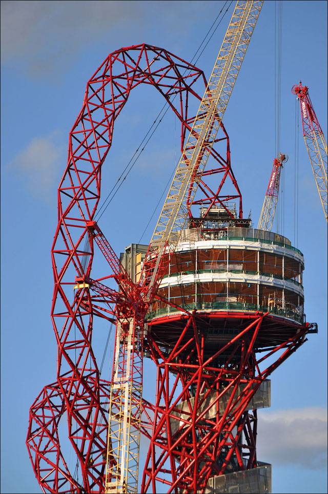 India’s Wealthiest Man Pays $30 Million for Tower in London’s Olympic Park
