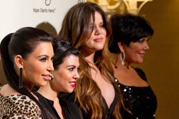 12_15_11_kardashian_khaos_KABIK-628