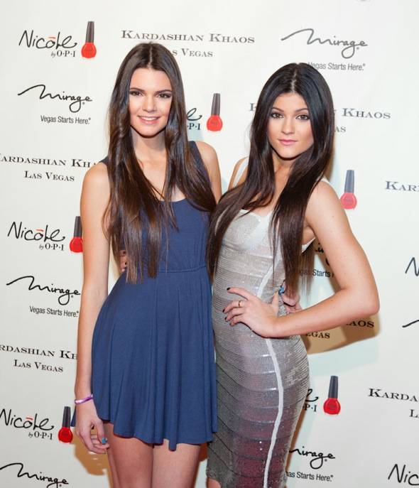12_15_11_kardashian_khaos_KABIK-90