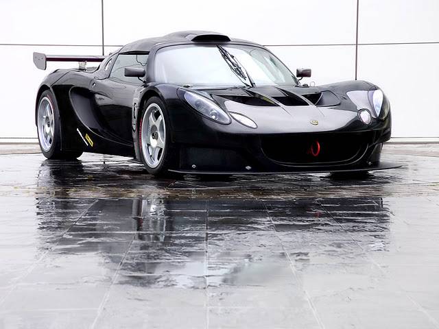 Haute Auto: 2013 Hennessey Venom GT Spyder for $1.1 Million