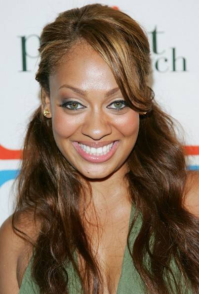 La La Anthony Announces Makeup Line