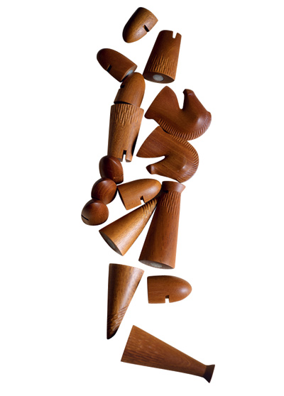 Haute Toys: Hermés Rosewood and Mahogany Chess Set