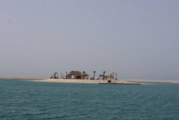 The World Dubai to Open First Resort