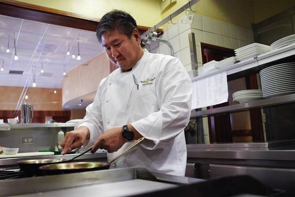 Chef Alan Wong’s Book Wins Culinary Honor