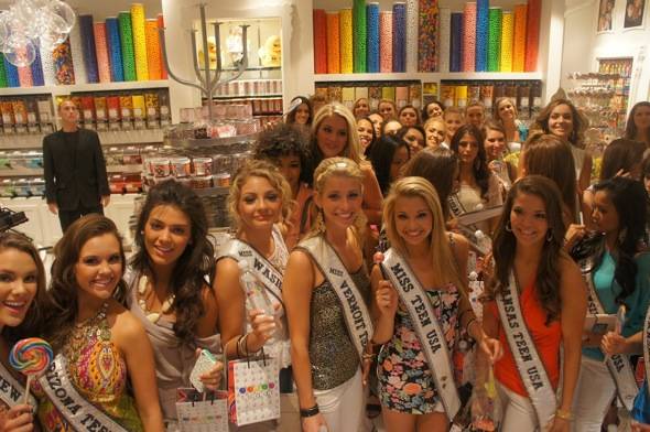 Miss Teen USA contestants at Sugar Factory