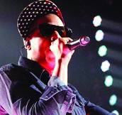 Haute 100 NY Update: Jay-Z Reportedly Gives Chris Brown Stern Warning At Barclays Show
