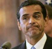 Haute 100 LA Update: Watch Mayor Antonio Villaraigosa Dance to ‘I Believe I Can Fly’