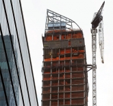 Luxury Building One57’s Crane Secured in New York City