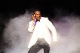 Photos: Chris Tucker Brings His Comedy Stylings to the Pearl at the Palms