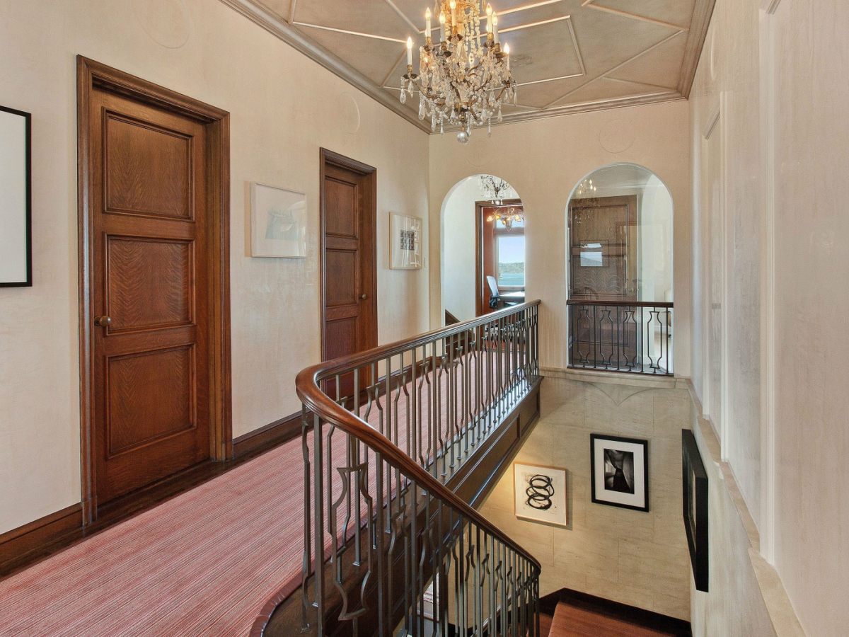 Sotheby's International Realty - San Francisco Jewel - SF, CA