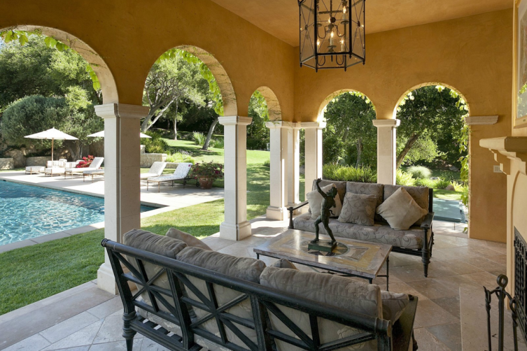 Sotheby's International Realty: Prima Luce