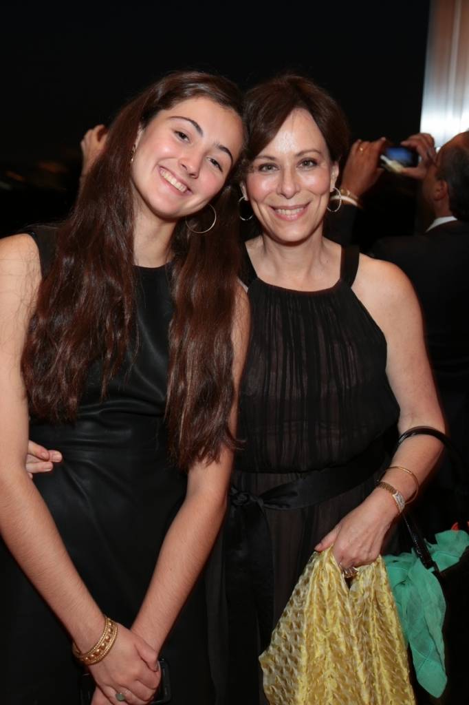  Jane Kaczmarek (right) with daughter Frances Whitford 