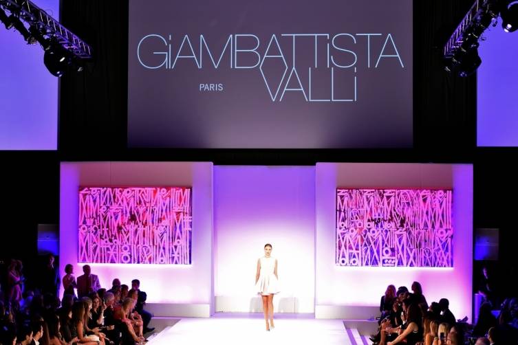 Giambattista Valli fashion show