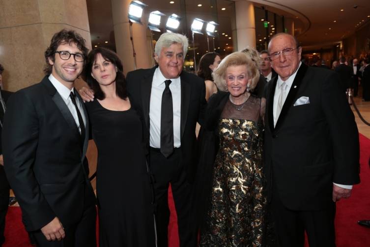 Josh Groban, Mavis Leno, Jay Leno, Barbara Davis, and Clive Davis