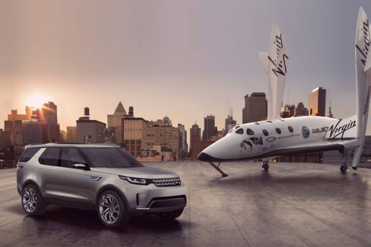 land-rover-discovery-vision-concept-with-virgin-galactic-spaceship-two