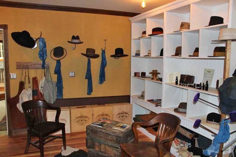 hatroom