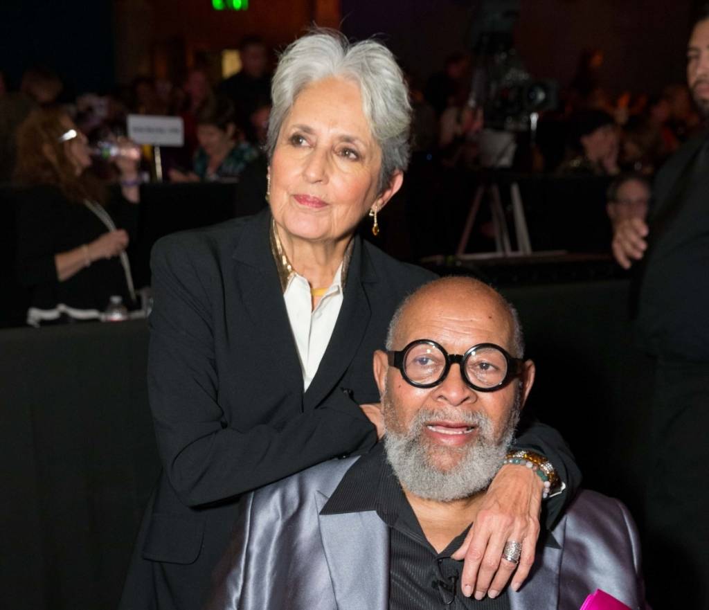 Joan  Baez and Rev. Cecil Williams